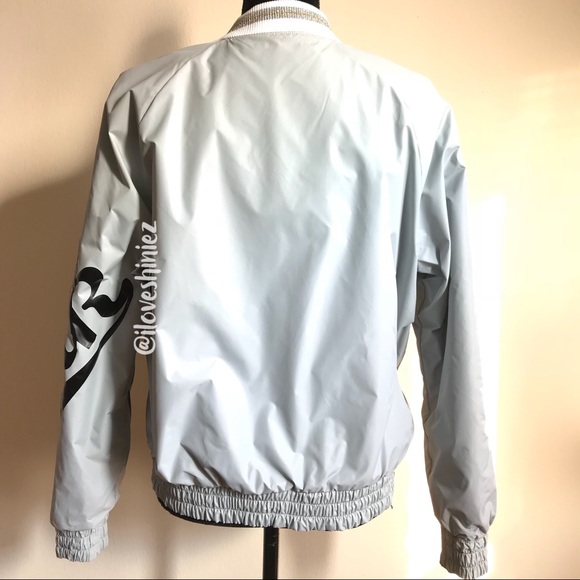 •Victoria's Secret PINK• Reversible Sherpa Bomber - Picture 7 of 8